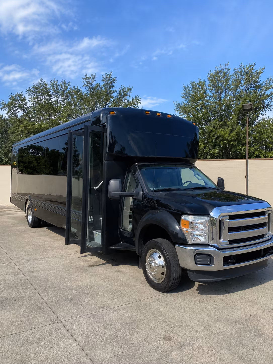 west covina 20 passenger party bus